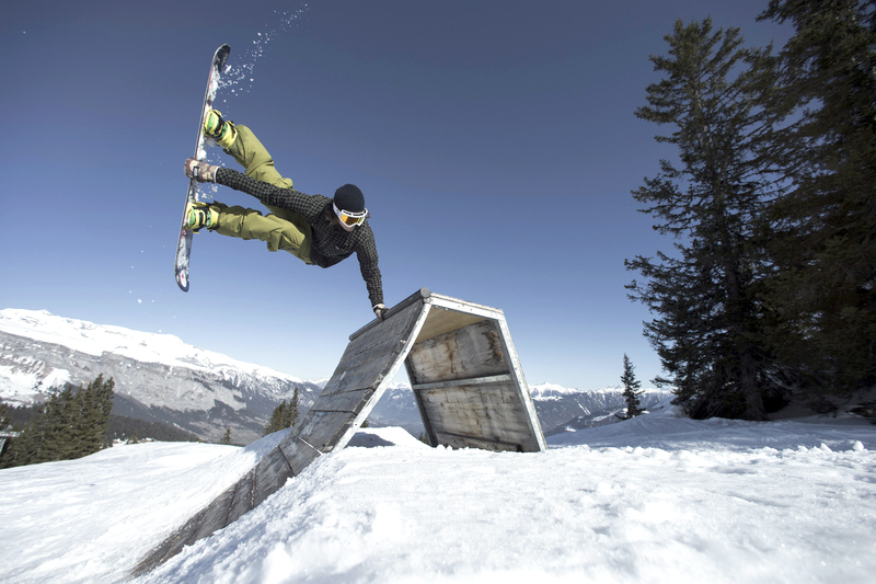 Snowboarder